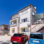 With Terrace & Sea View Vrsar