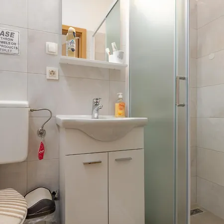 Apartamento With Terrace & Sea View *